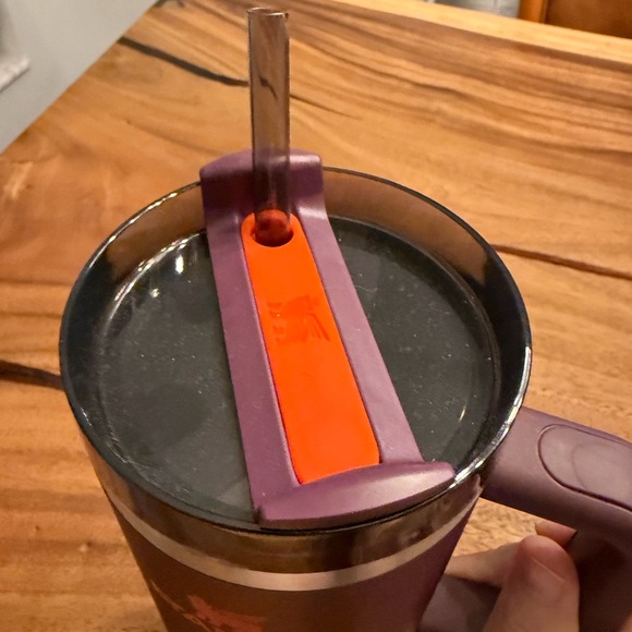 Stanley Violet Insulated Mug - Picture 4 of 4